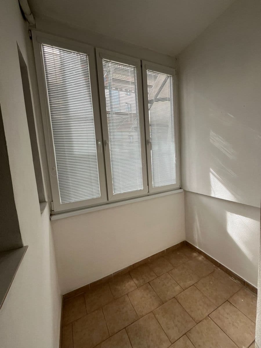 Pronájem bytu 2+kk 56 m², Na Vyhlídce, Jihlava, Kraj Vysočina Pronájem bytu 2+kk 56 m², Na Vyhlídce, Jihlava, Kraj Vysočina