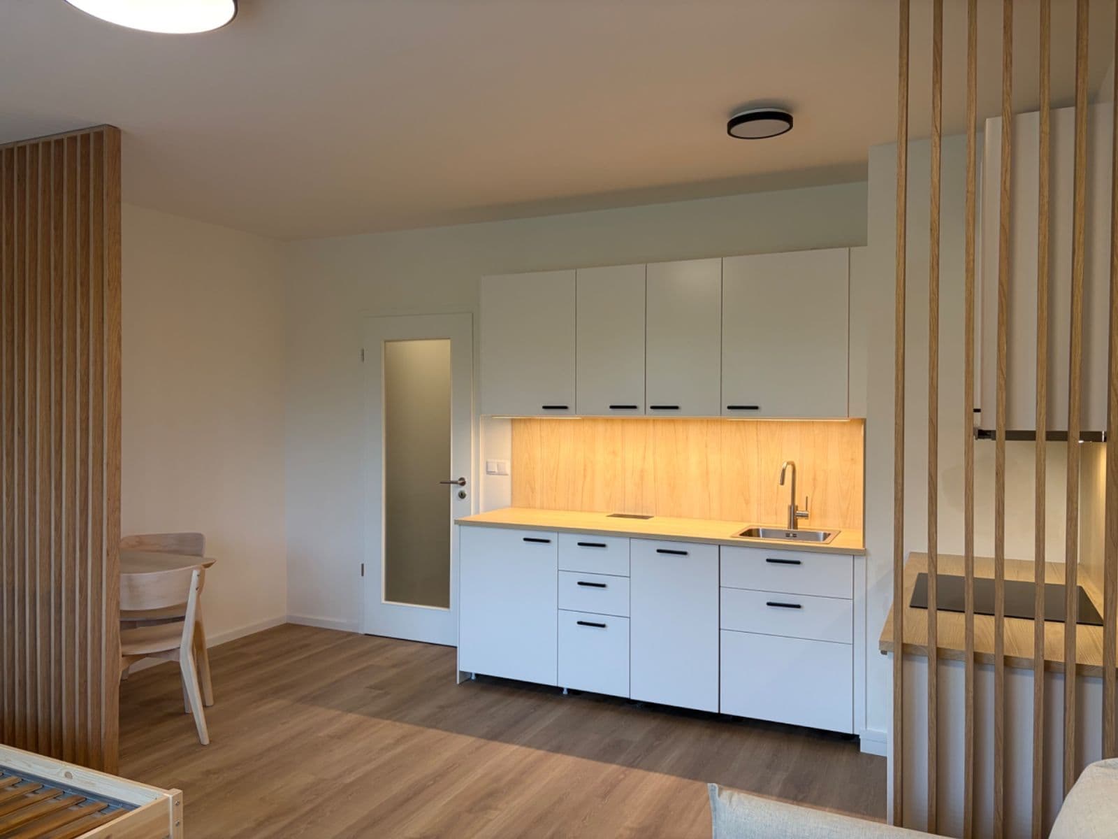 Pronájem bytu 1+kk 34 m², Divíškové, Praha, Praha Pronájem bytu 1+kk 34 m², Divíškové, Praha, Praha