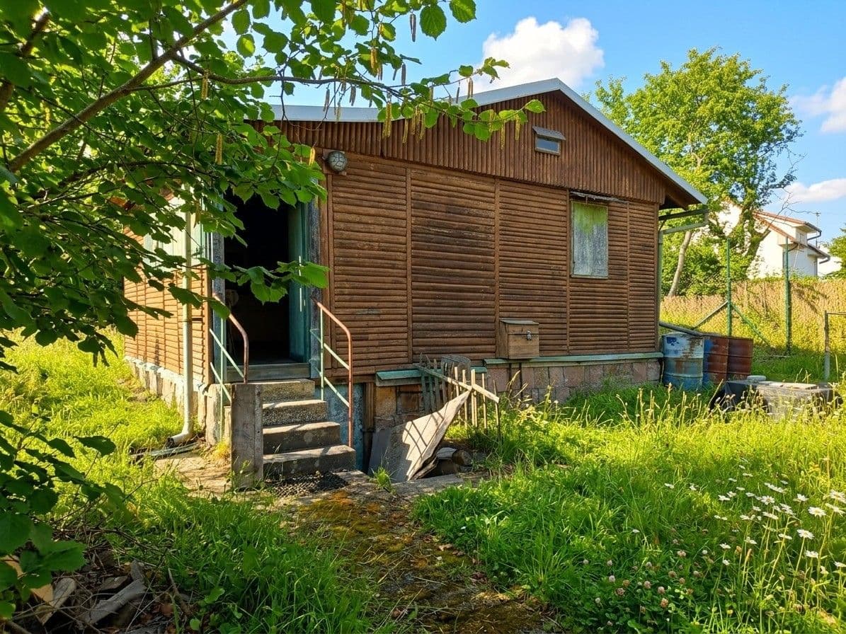 Prodej pozemku 602 m², Višňovka II, Kamenice, Středočeský kraj Prodej pozemku 602 m², Višňovka II, Kamenice, Středočeský kraj