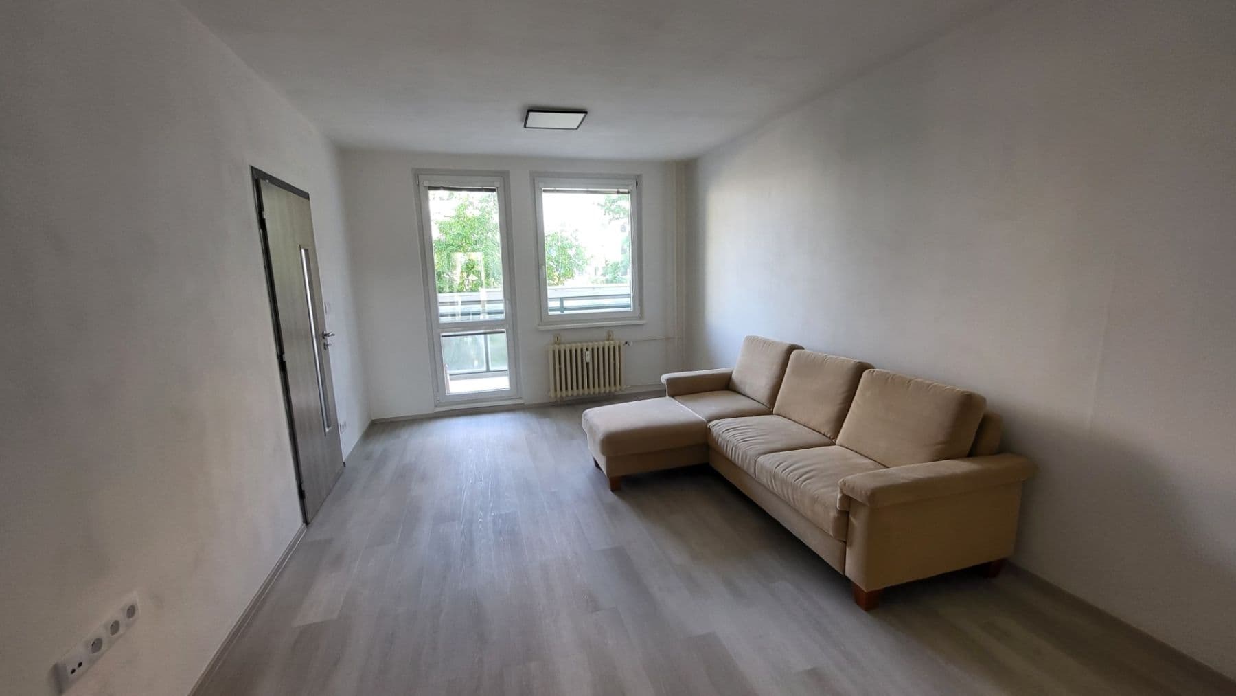 Pronájem bytu 3+1 70 m², Matúškova, Praha, Praha Pronájem bytu 3+1 70 m², Matúškova, Praha, Praha