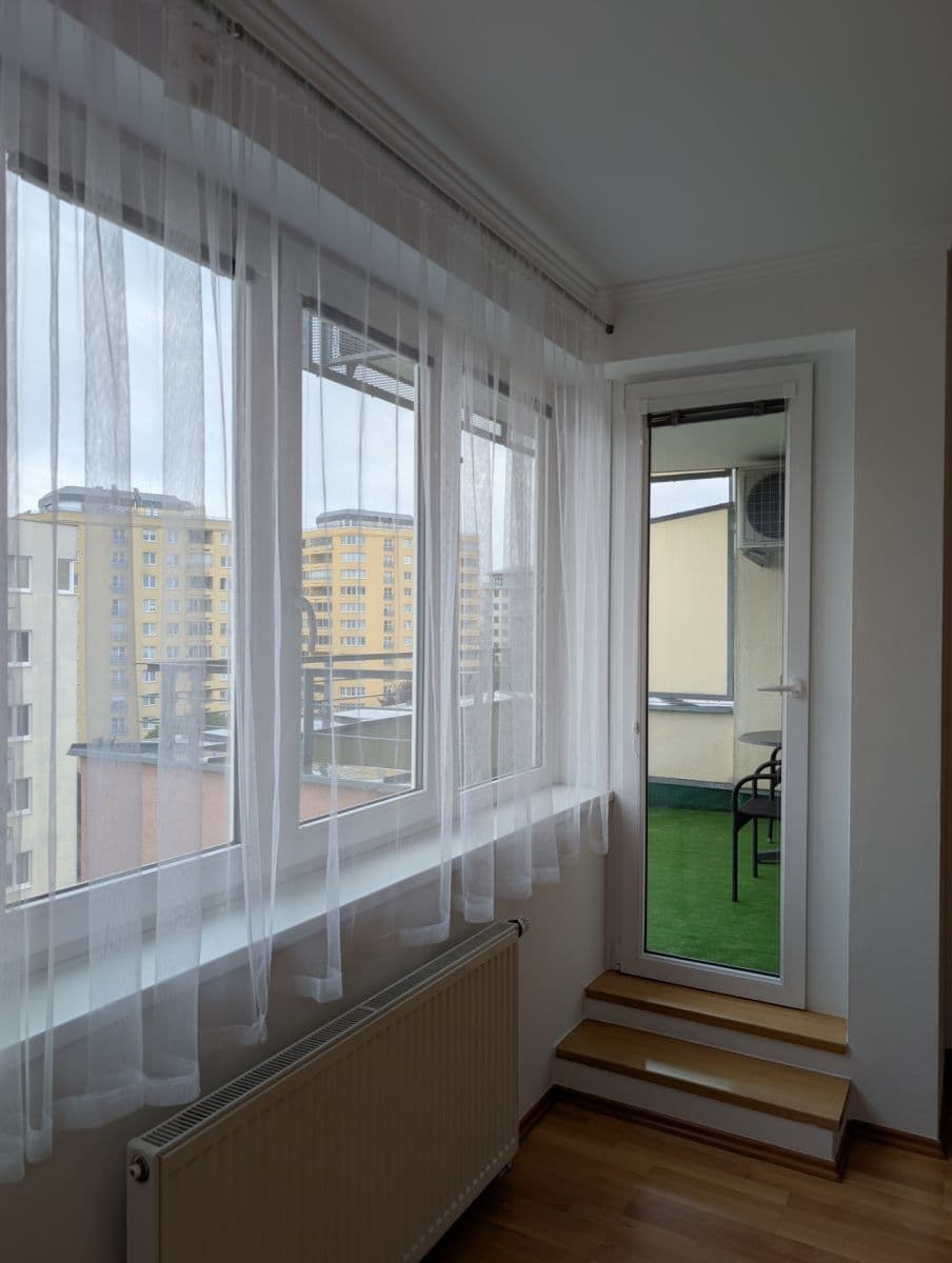 Pronájem bytu 1+1 52 m², Petržílkova, Praha, Praha Pronájem bytu 1+1 52 m², Petržílkova, Praha, Praha