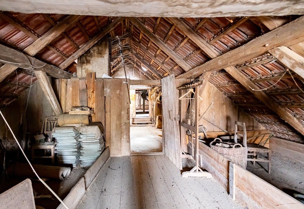 Prodej domu 197 m², pozemek 5.878 m², Zaječov, Středočeský kraj Prodej domu 197 m², pozemek 5.878 m², Zaječov, Středočeský kraj
