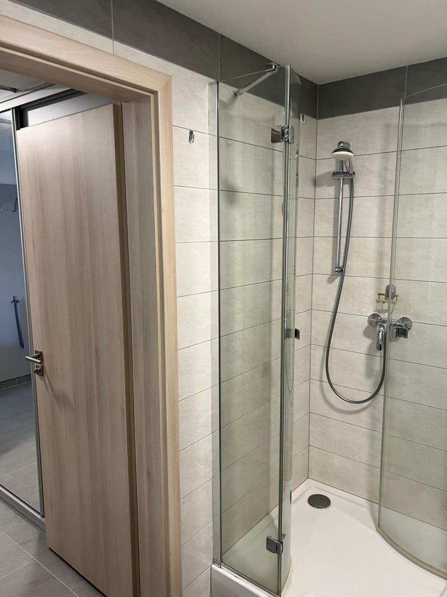 Prodej bytu 1+kk 42 m², Kollárova, Plzeň, Plzeňský kraj Prodej bytu 1+kk 42 m², Kollárova, Plzeň, Plzeňský kraj