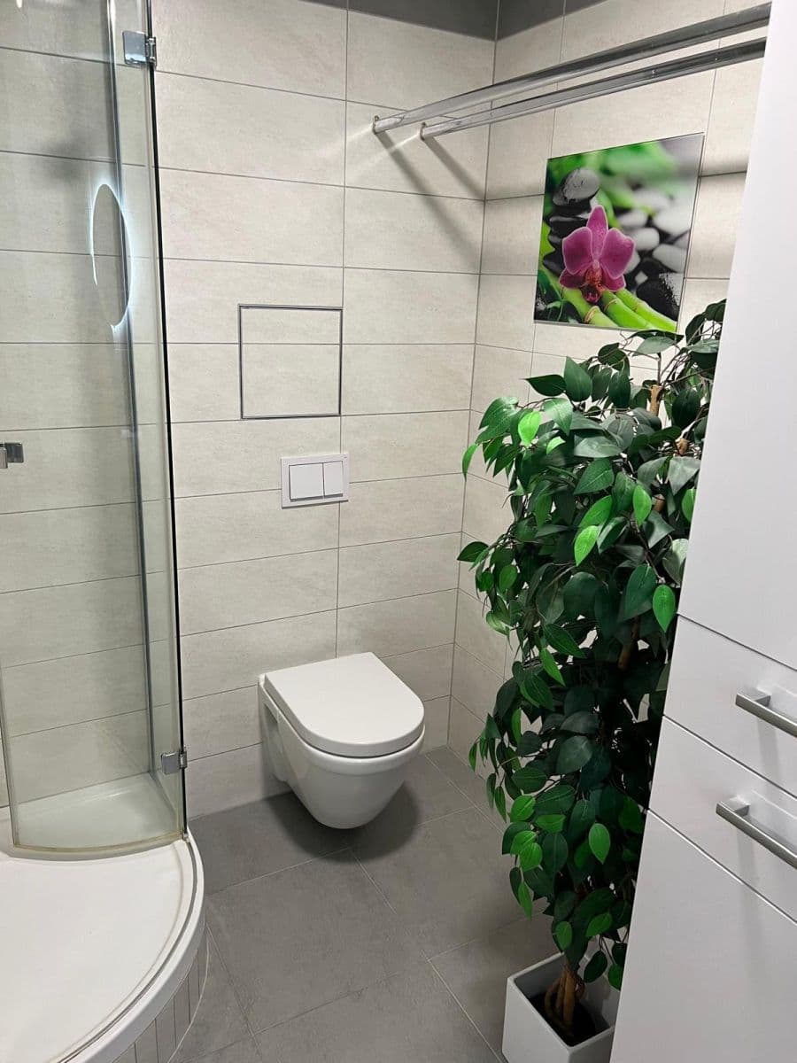 Prodej bytu 1+kk 42 m², Kollárova, Plzeň, Plzeňský kraj Prodej bytu 1+kk 42 m², Kollárova, Plzeň, Plzeňský kraj