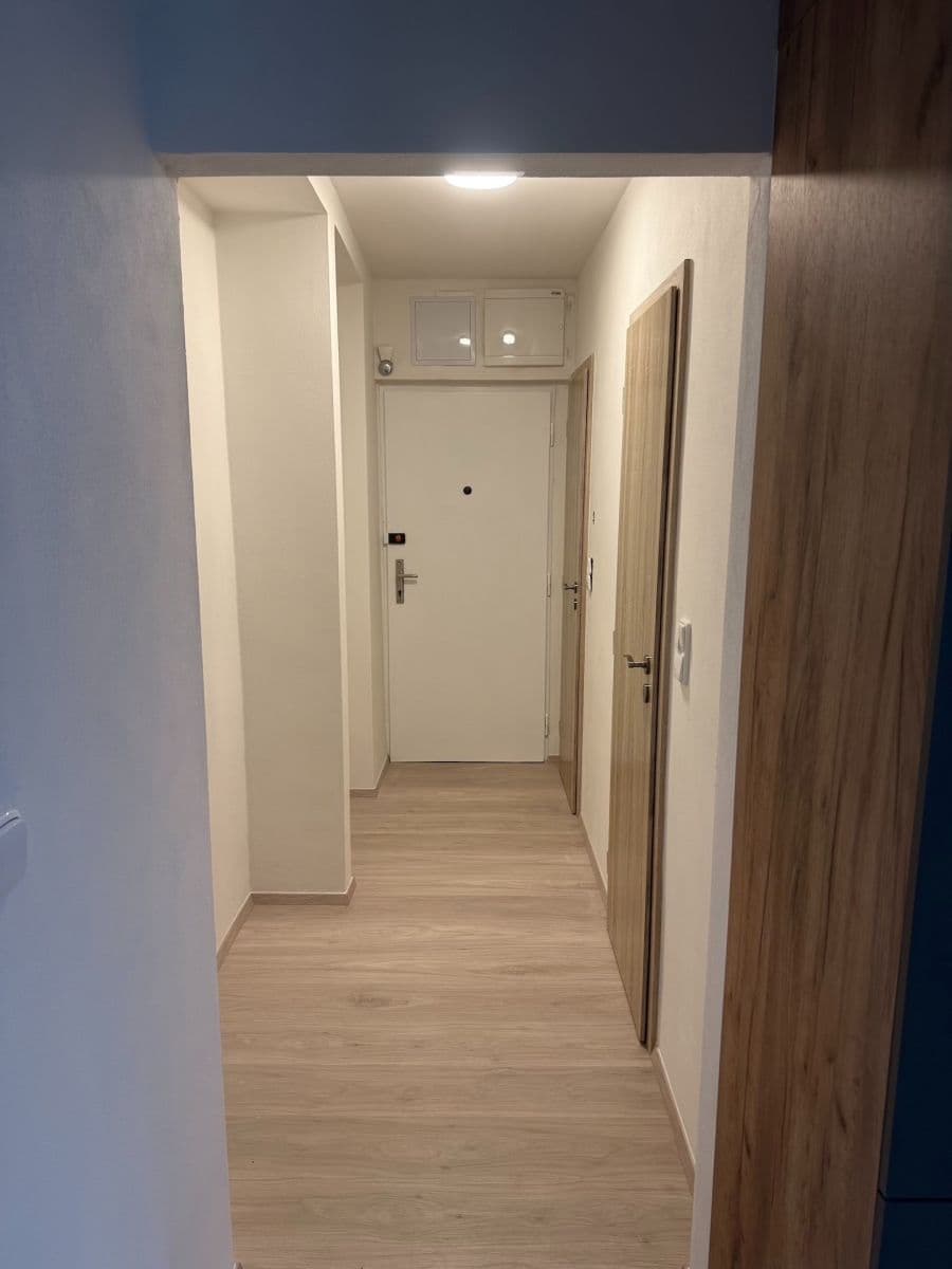 Pronájem bytu 3+kk 55 m², Masarykova, Roztoky, Středočeský kraj Pronájem bytu 3+kk 55 m², Masarykova, Roztoky, Středočeský kraj