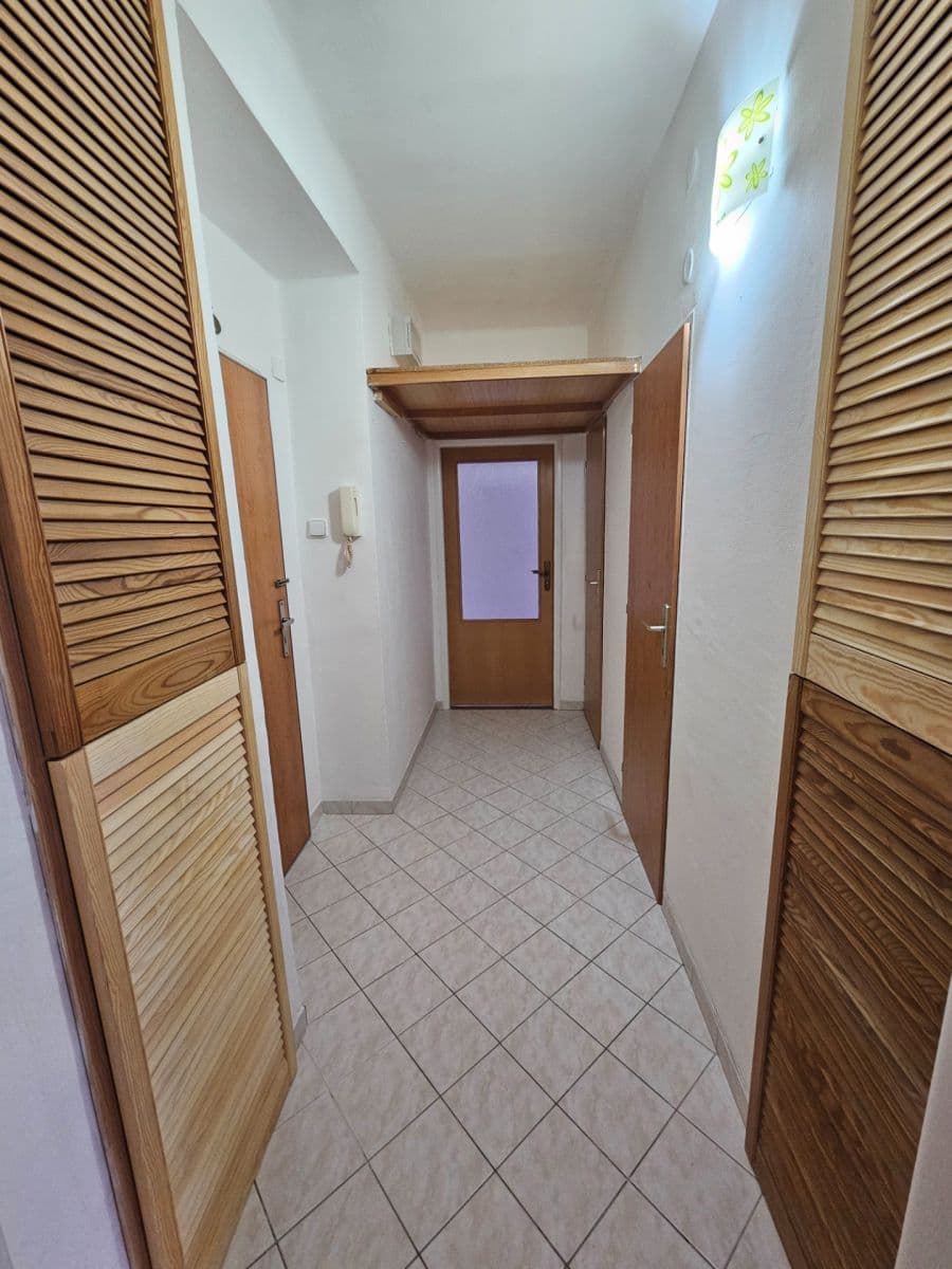 Pronájem bytu 2+kk 51 m², Trenčínská, Praha, Praha Pronájem bytu 2+kk 51 m², Trenčínská, Praha, Praha