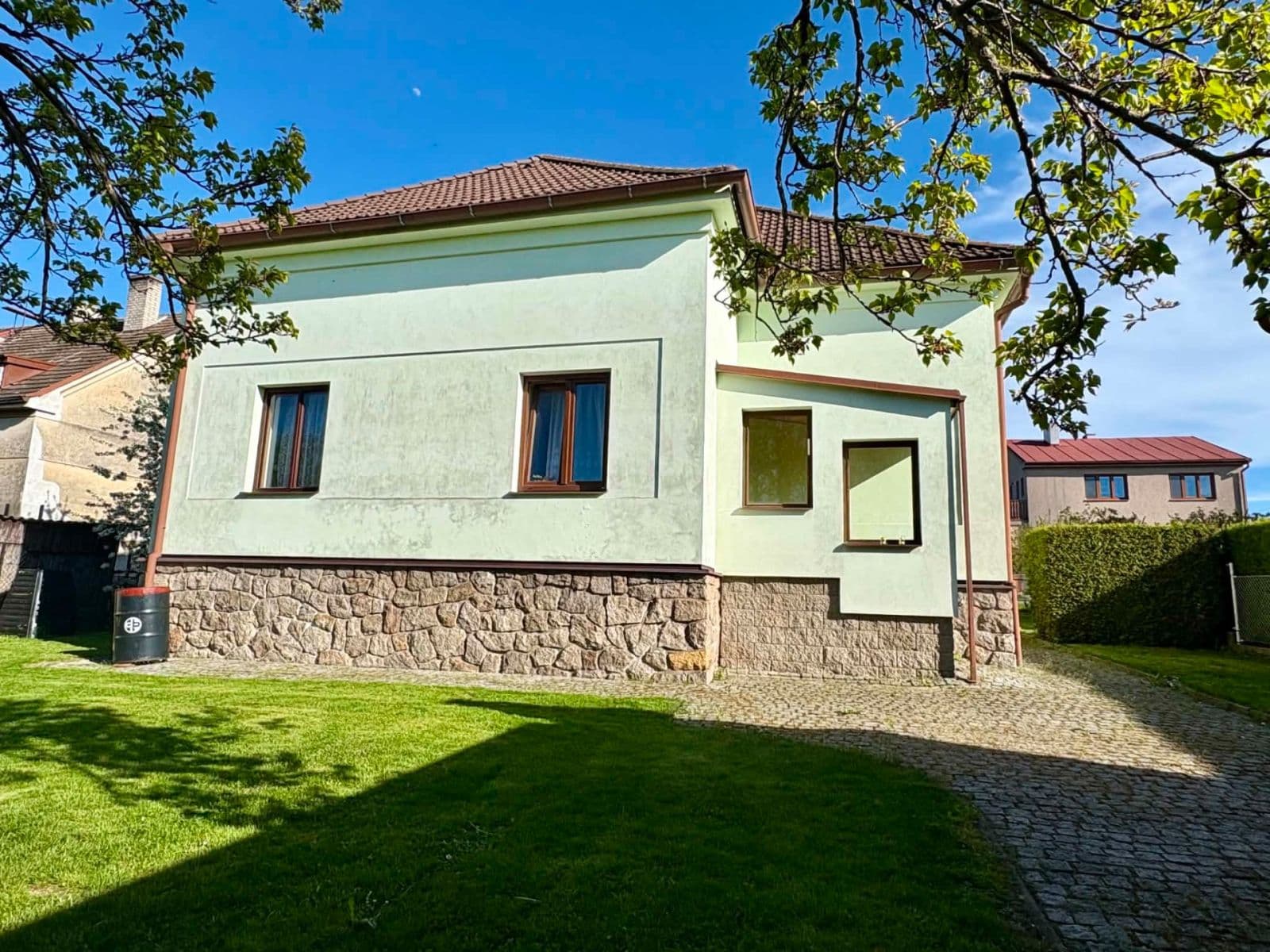 Prodej domu 120 m², pozemek 742 m², Riegrova, Golčův Jeníkov, Kraj Vysočina Prodej domu 120 m², pozemek 742 m², Riegrova, Golčův Jeníkov, Kraj Vysočina