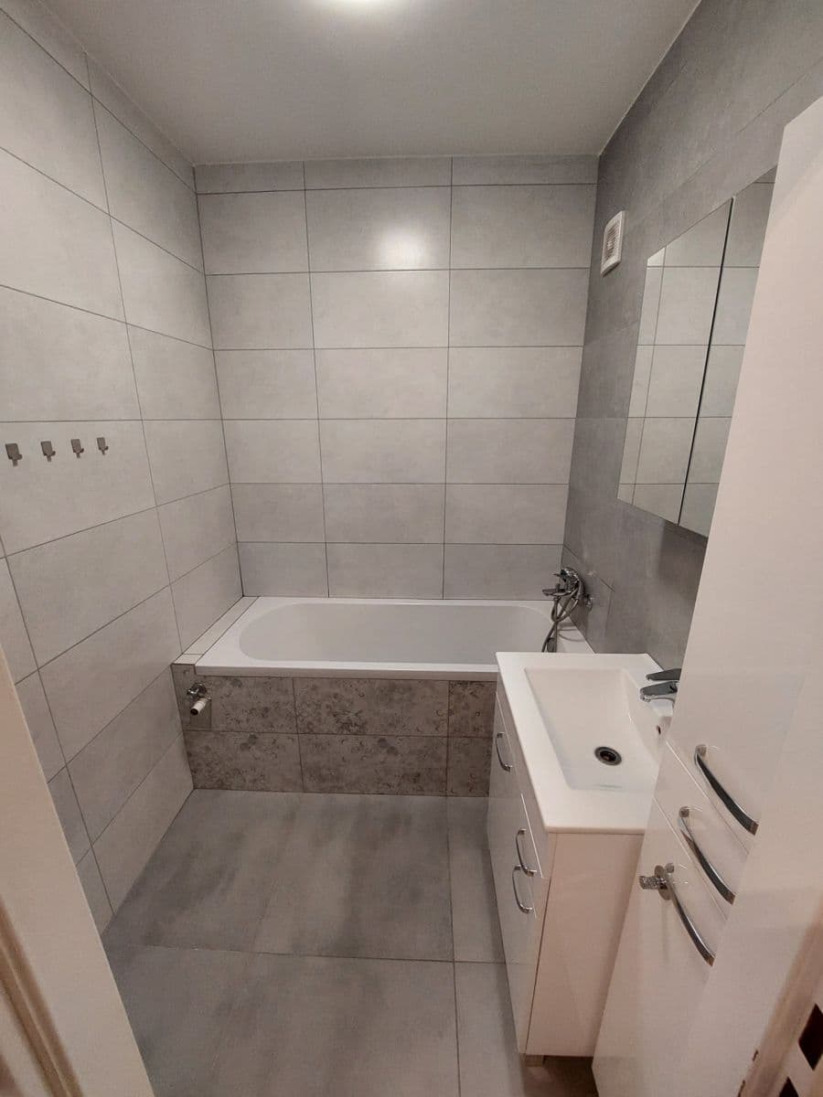 Pronájem bytu 3+kk 67 m², Křejpského, Praha, Praha Pronájem bytu 3+kk 67 m², Křejpského, Praha, Praha