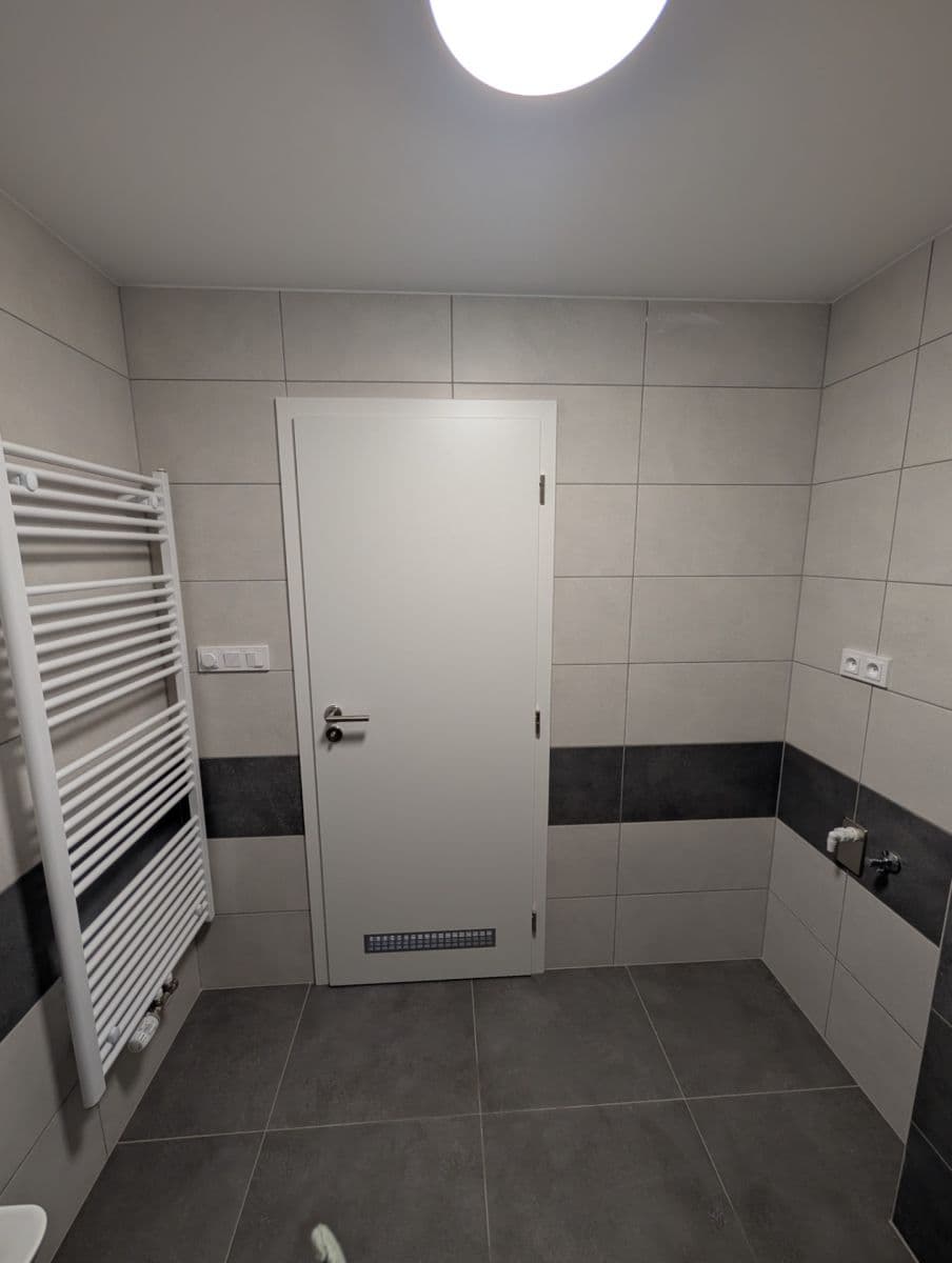 Pronájem bytu 2+kk 52 m², U Sportovní školy, Pardubice, Pardubický kraj Pronájem bytu 2+kk 52 m², U Sportovní školy, Pardubice, Pardubický kraj