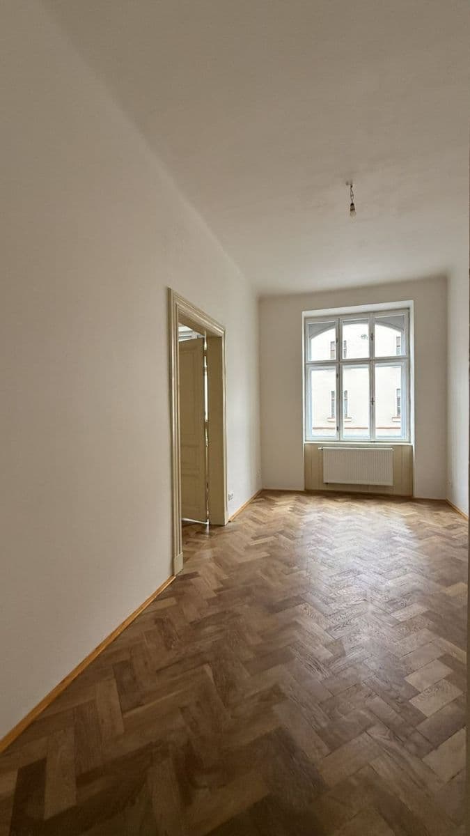 Pronájem bytu 2+1 70 m², Dukelských hrdinů, Praha, Praha Pronájem bytu 2+1 70 m², Dukelských hrdinů, Praha, Praha