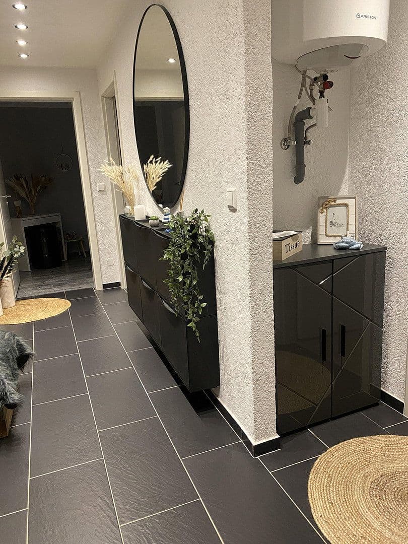 Prodej bytu 3+1 65 m², Friedrichshafen, Bádensko-Württembersko Prodej bytu 3+1 65 m², Friedrichshafen, Bádensko-Württembersko