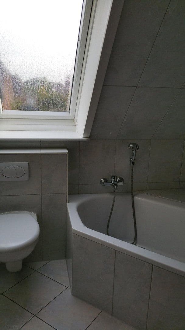 Prodej domu 118 m², pozemek 468 m², Reinbek, Šlesvicko-Holštýnsko Prodej domu 118 m², pozemek 468 m², Reinbek, Šlesvicko-Holštýnsko