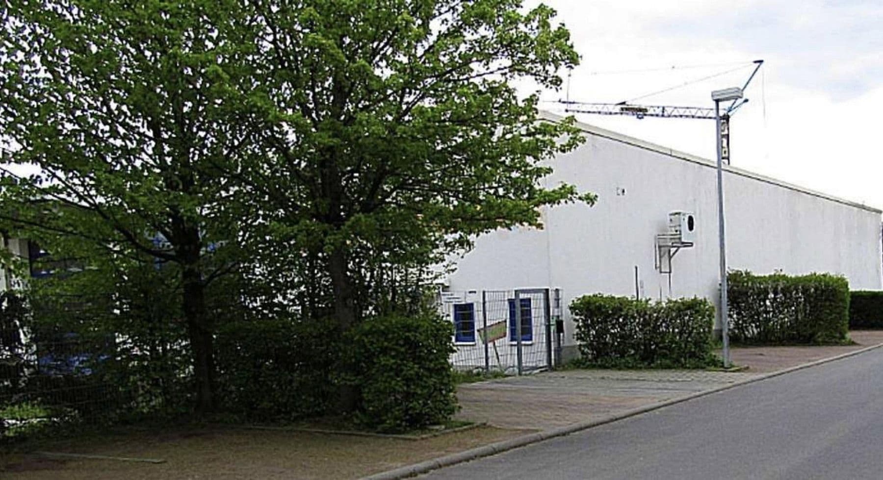 Pronájem nebytového prostoru 1.400 m², Groß-Bieberau, Hessen Pronájem nebytového prostoru 1.400 m², Groß-Bieberau, Hessen