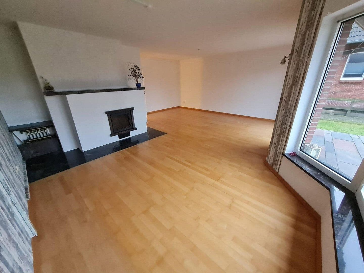 Prodej domu 104 m², pozemek 437 m², Neustadt am Rübenberge, Dolní Sasko Prodej domu 104 m², pozemek 437 m², Neustadt am Rübenberge, Dolní Sasko