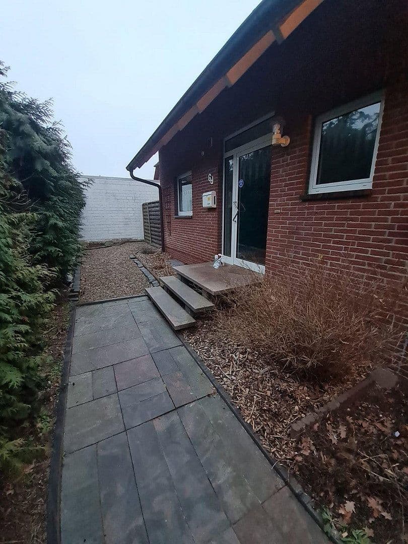 Prodej domu 104 m², pozemek 437 m², Neustadt am Rübenberge, Dolní Sasko Prodej domu 104 m², pozemek 437 m², Neustadt am Rübenberge, Dolní Sasko