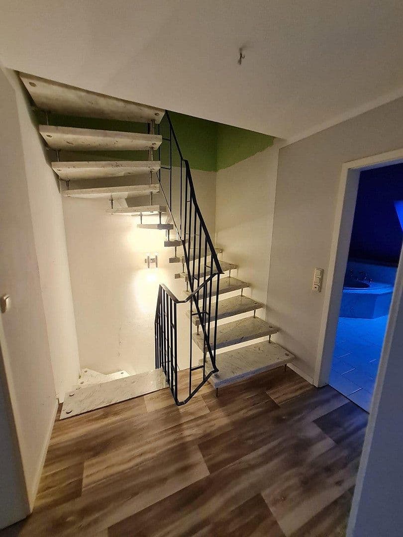 Prodej domu 104 m², pozemek 437 m², Neustadt am Rübenberge, Dolní Sasko Prodej domu 104 m², pozemek 437 m², Neustadt am Rübenberge, Dolní Sasko