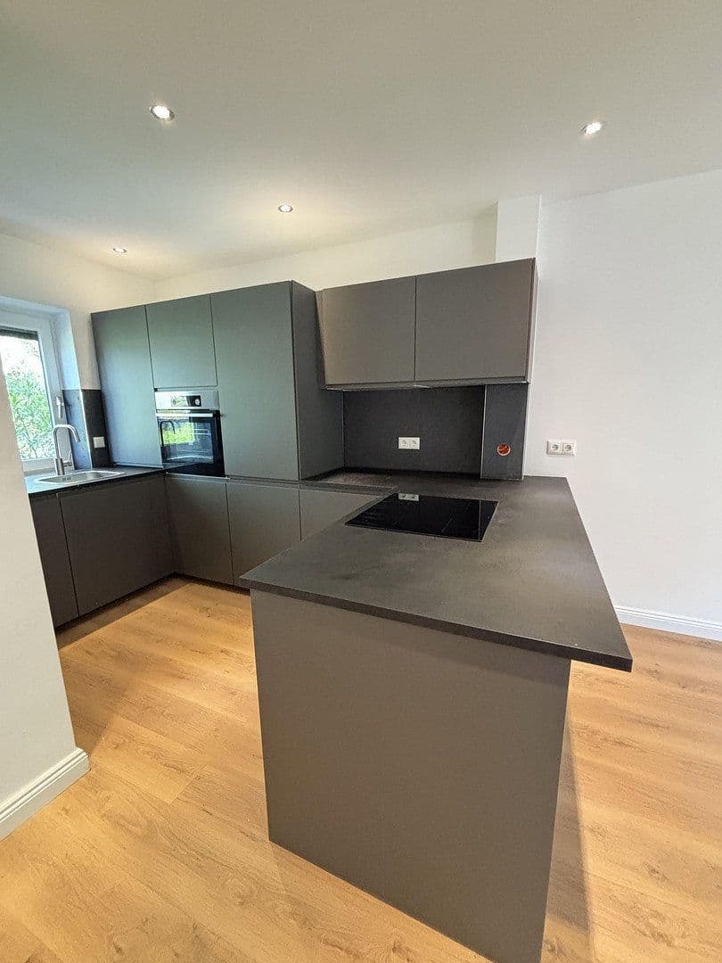 Prodej domu 85 m², pozemek 177 m², Hamburg, Hamburg Prodej domu 85 m², pozemek 177 m², Hamburg, Hamburg