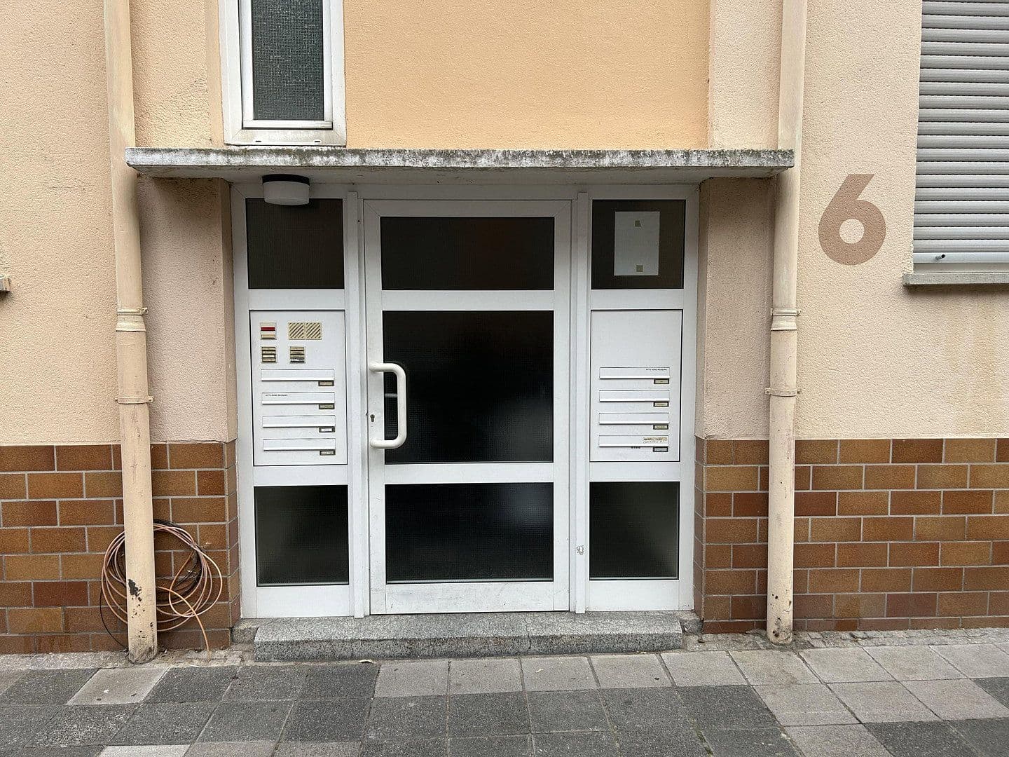 Prodej bytu 3+1 65 m², Arnulfstrasse 6, Ludwigshafen, Porýní-Falc Prodej bytu 3+1 65 m², Arnulfstrasse 6, Ludwigshafen, Porýní-Falc