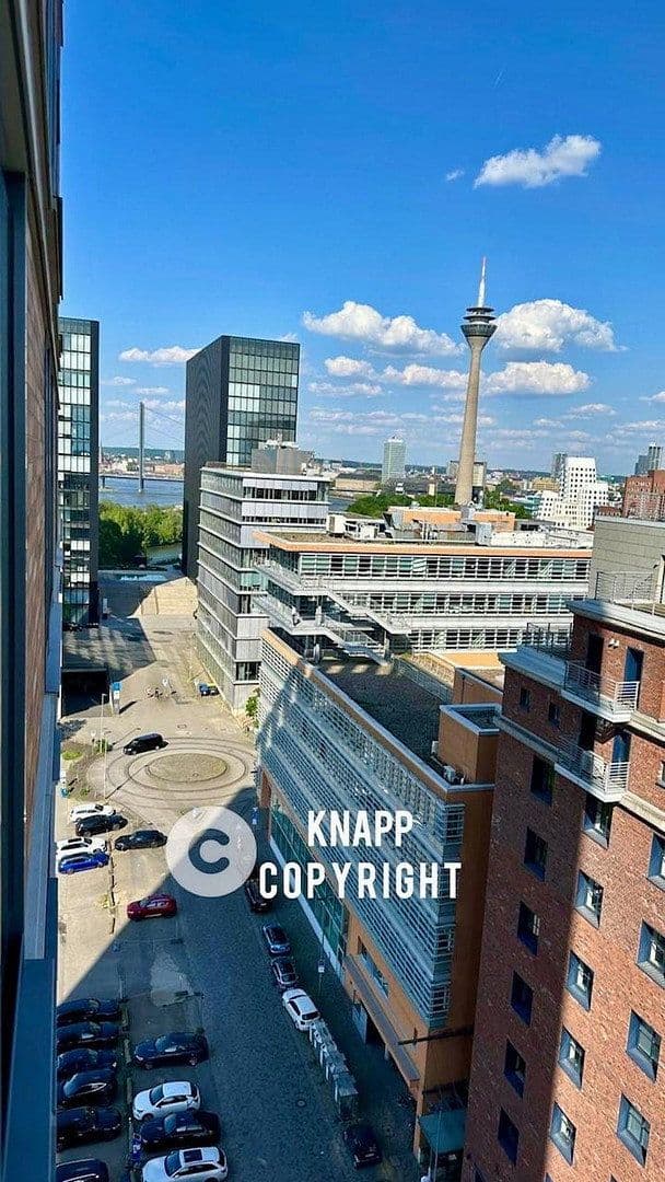 Pronájem bytu 1+1 35 m², Speditionstraße 8, Düsseldorf, Severní Porýní-Vestfálsko Pronájem bytu 1+1 35 m², Speditionstraße 8, Düsseldorf, Severní Porýní-Vestfálsko