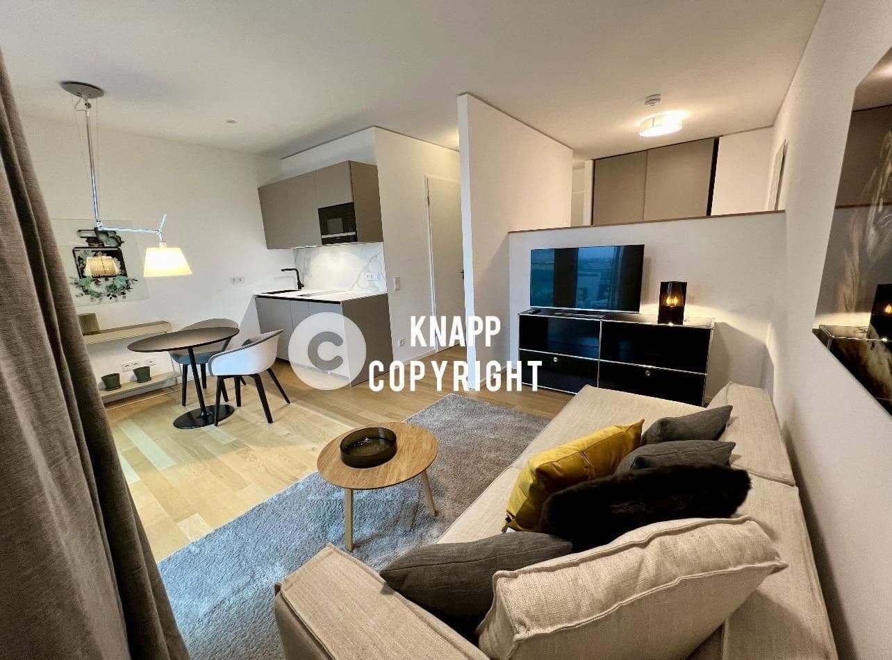 Pronájem bytu 1+1 35 m², Speditionstraße 8, Düsseldorf, Severní Porýní-Vestfálsko Pronájem bytu 1+1 35 m², Speditionstraße 8, Düsseldorf, Severní Porýní-Vestfálsko