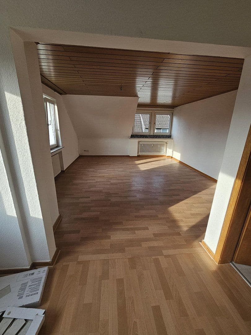 Pronájem bytu 3+1 82 m², Eichenweg 4, Hamm Sieg, Severní Porýní-Vestfálsko Pronájem bytu 3+1 82 m², Eichenweg 4, Hamm Sieg, Severní Porýní-Vestfálsko