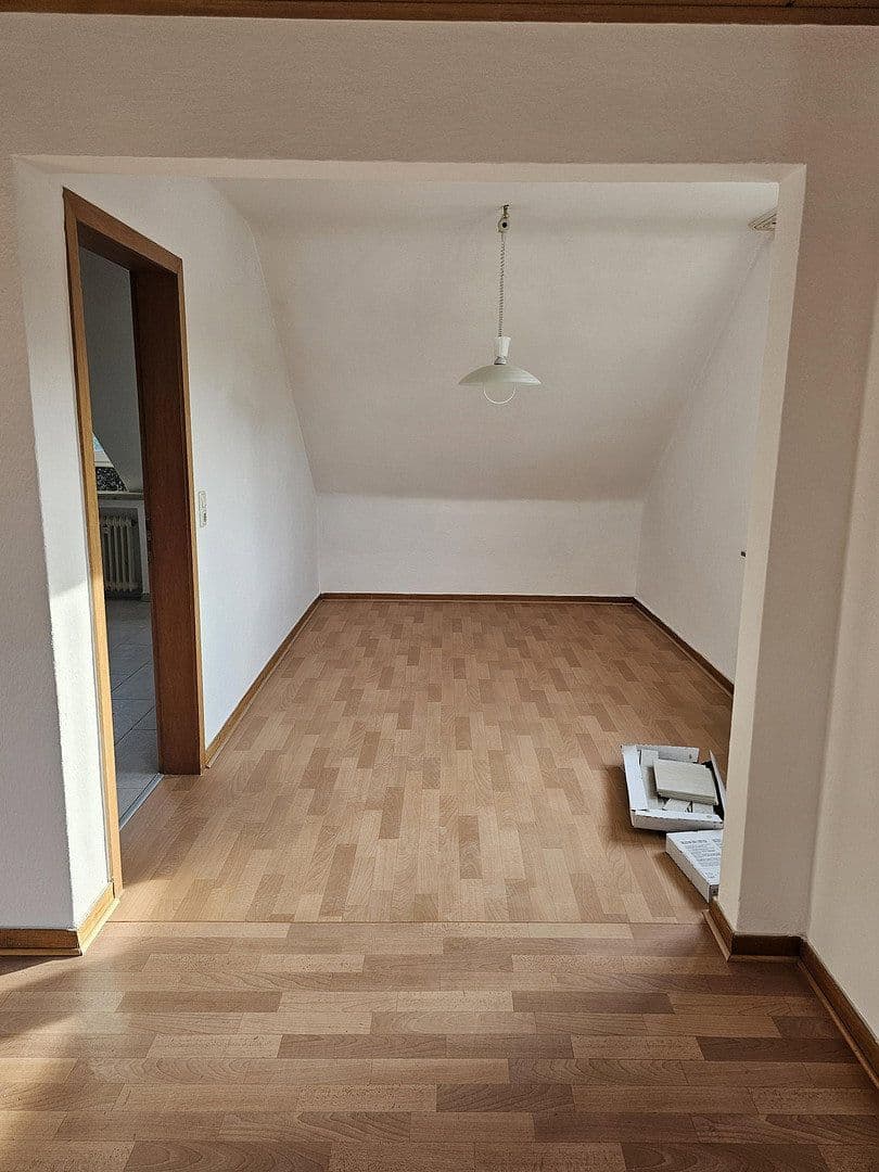 Pronájem bytu 3+1 82 m², Eichenweg 4, Hamm Sieg, Severní Porýní-Vestfálsko Pronájem bytu 3+1 82 m², Eichenweg 4, Hamm Sieg, Severní Porýní-Vestfálsko
