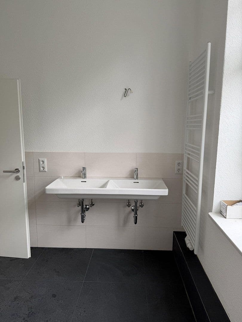 Pronájem kanceláře 122 m², Wilhelmstraße 4, Dallgow-Döberitz, Braniborsko Pronájem kanceláře 122 m², Wilhelmstraße 4, Dallgow-Döberitz, Braniborsko