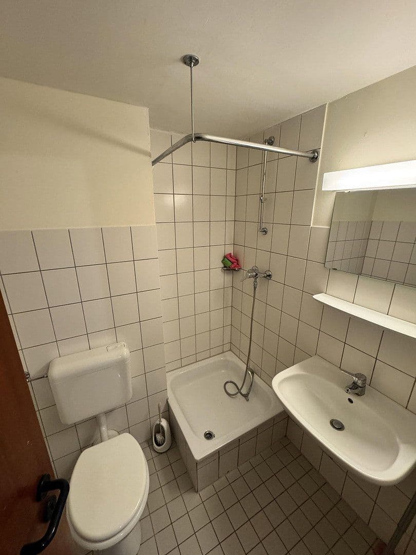 Pronájem bytu 1+1 23 m², Groner Landstraße 152c, Göttingen, Dolní Sasko Pronájem bytu 1+1 23 m², Groner Landstraße 152c, Göttingen, Dolní Sasko