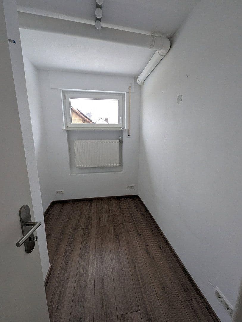 Prodej domu 234 m², pozemek 939 m², Hessisch Lichtenau, Hessen Prodej domu 234 m², pozemek 939 m², Hessisch Lichtenau, Hessen