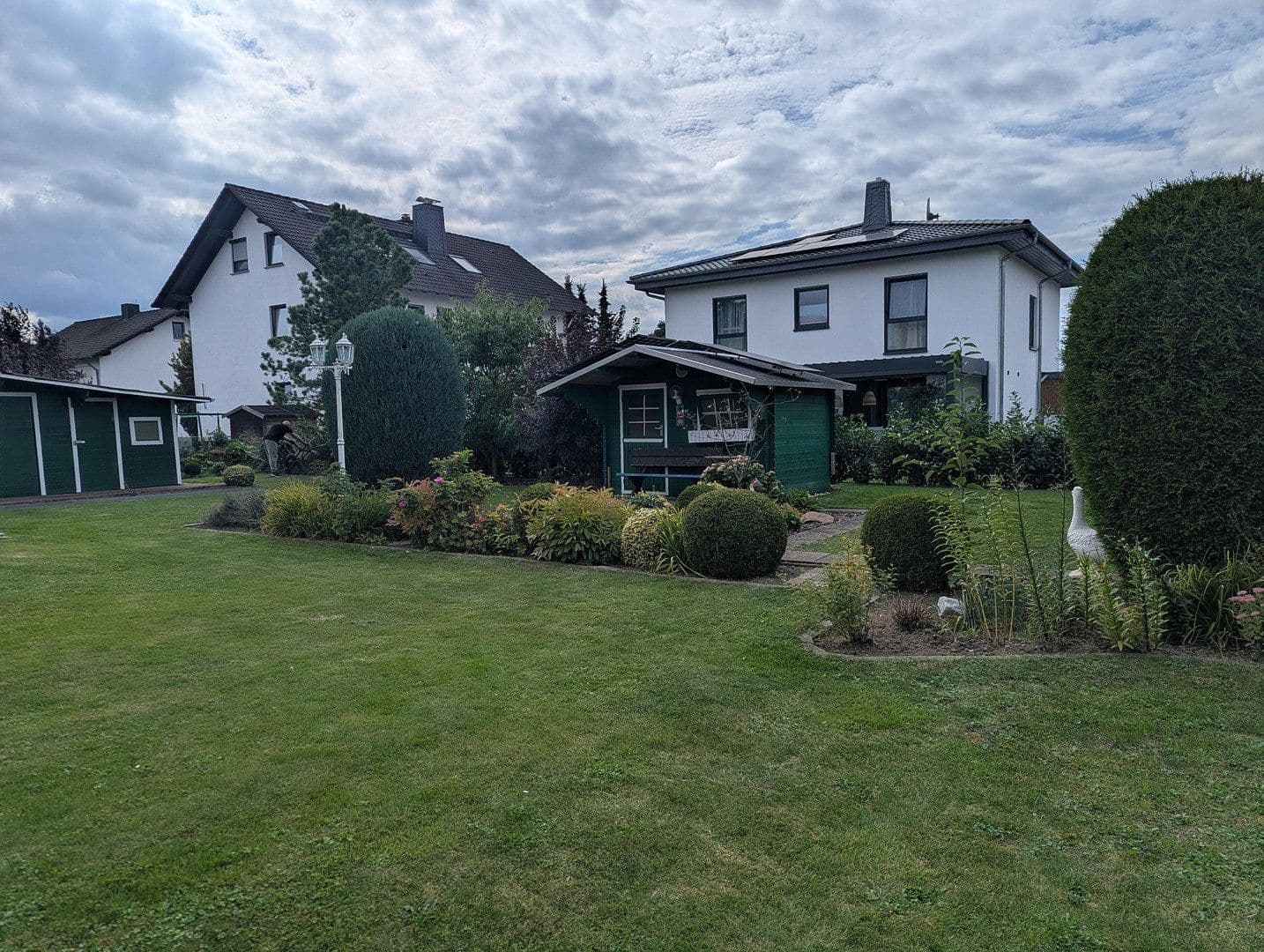 Prodej domu 234 m², pozemek 939 m², Hessisch Lichtenau, Hessen Prodej domu 234 m², pozemek 939 m², Hessisch Lichtenau, Hessen