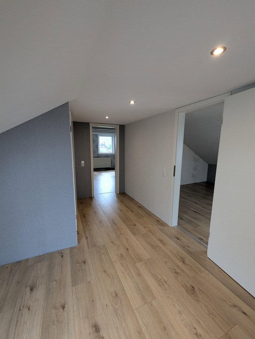 Prodej domu 234 m², pozemek 939 m², Hessisch Lichtenau, Hessen Prodej domu 234 m², pozemek 939 m², Hessisch Lichtenau, Hessen