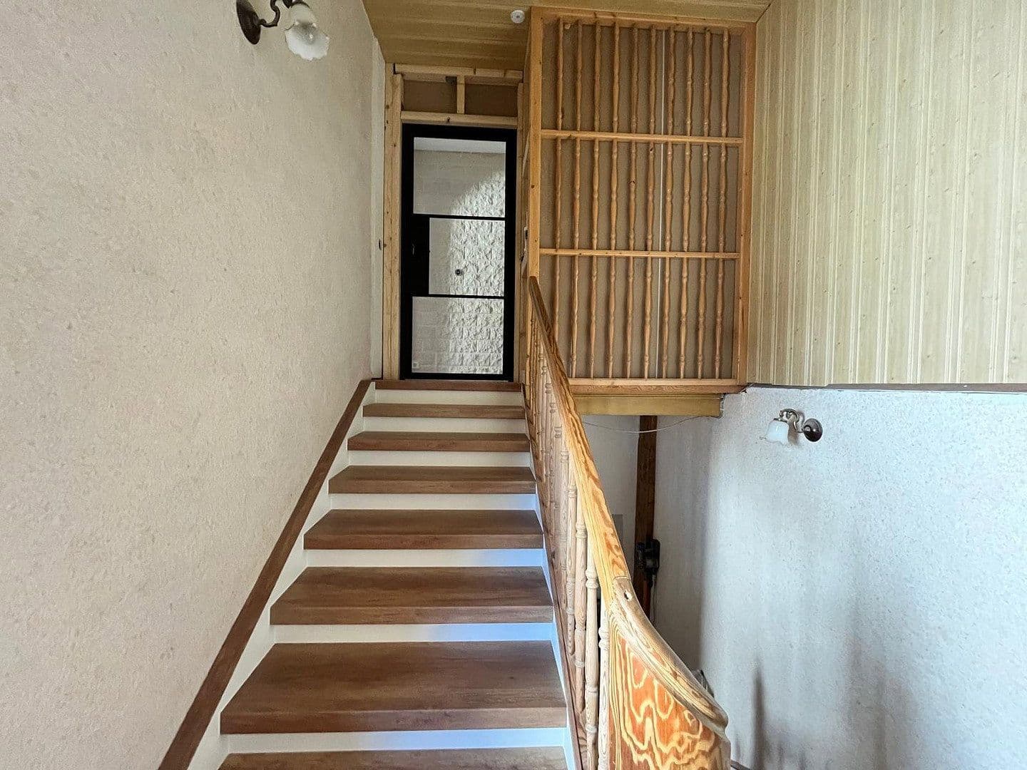 Prodej domu 139 m², pozemek 290 m², Crossen an der Elster, Durynsko Prodej domu 139 m², pozemek 290 m², Crossen an der Elster, Durynsko