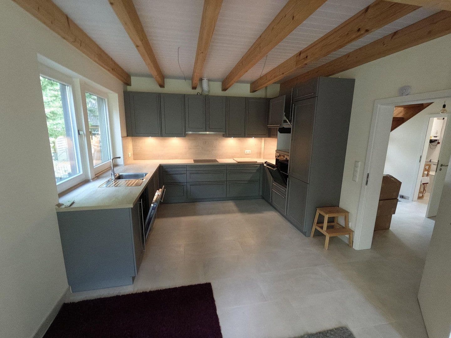 Prodej domu 298 m², pozemek 2.605 m², Jesteburg, Dolní Sasko Prodej domu 298 m², pozemek 2.605 m², Jesteburg, Dolní Sasko