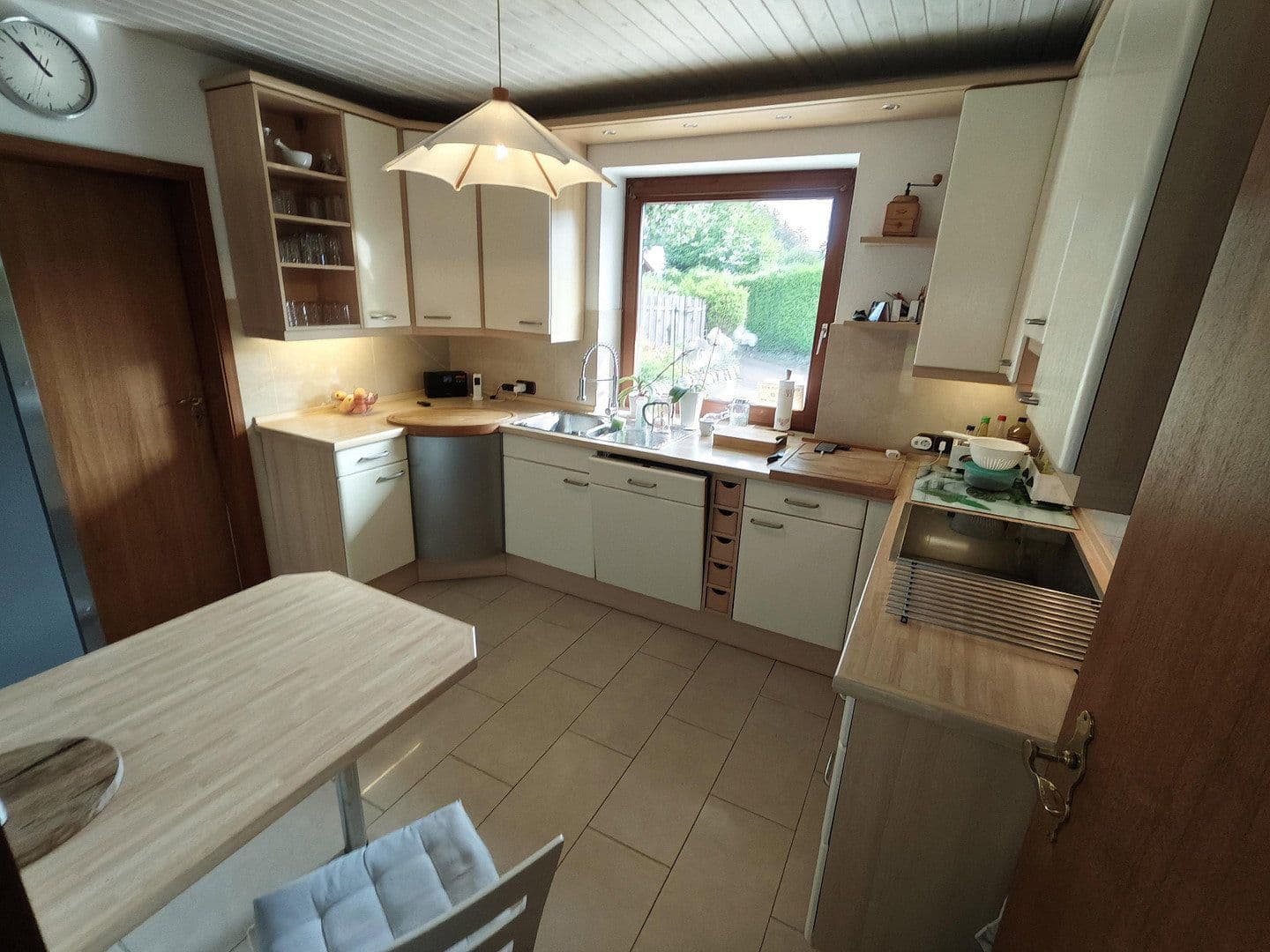 Prodej domu 298 m², pozemek 2.605 m², Jesteburg, Dolní Sasko Prodej domu 298 m², pozemek 2.605 m², Jesteburg, Dolní Sasko