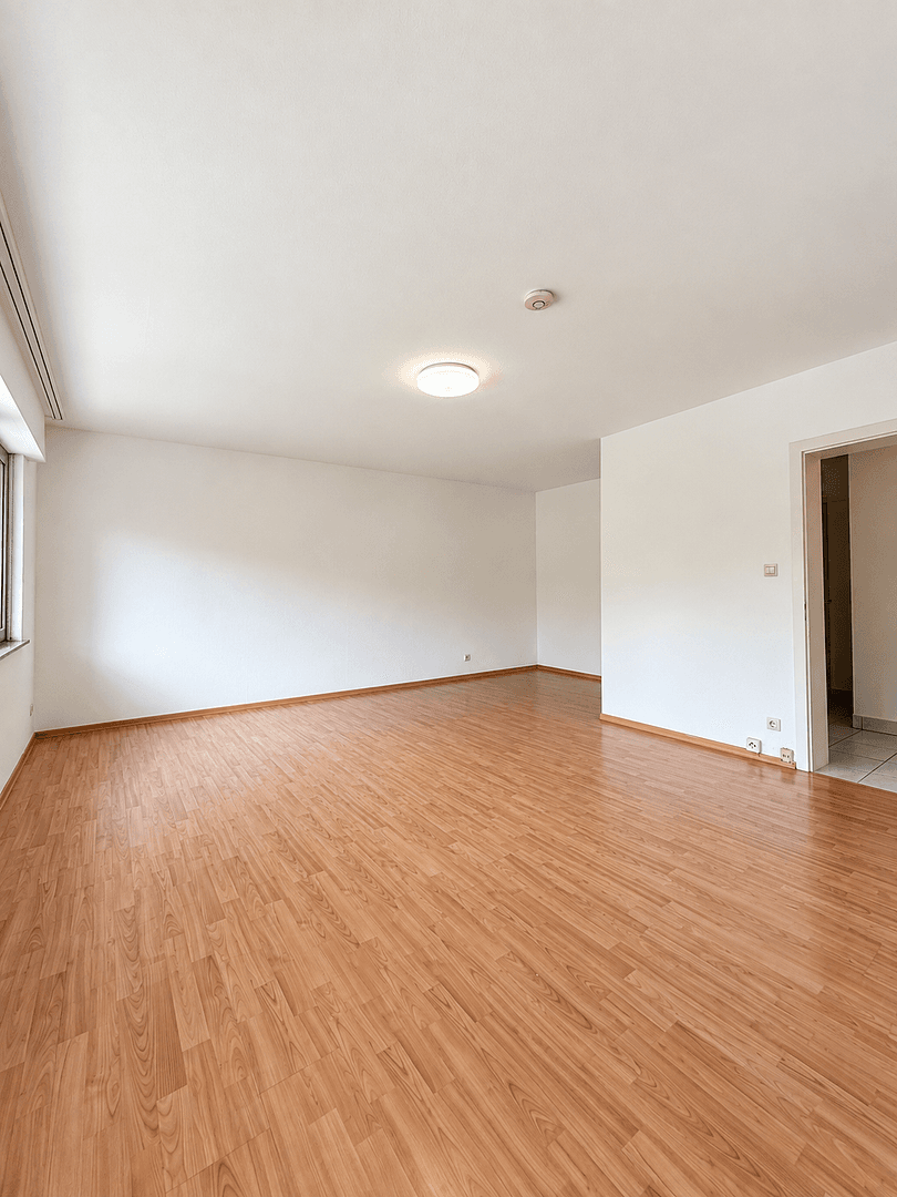 Prodej bytu 1+kk 39 m², Stuttgart, Bádensko-Württembersko Prodej bytu 1+kk 39 m², Stuttgart, Bádensko-Württembersko