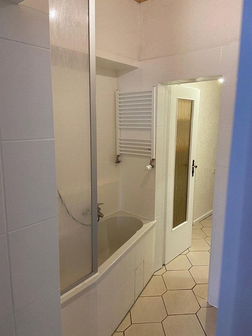 Prodej domu 205 m², pozemek 70 m², Theuerstadt 50, Bamberg, Bavorsko Prodej domu 205 m², pozemek 70 m², Theuerstadt 50, Bamberg, Bavorsko