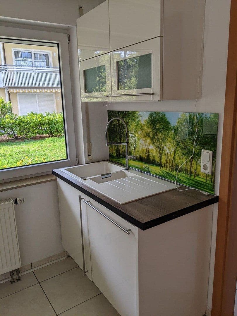 Prodej bytu 3+1 85 m², Badenweiler, Bádensko-Württembersko Prodej bytu 3+1 85 m², Badenweiler, Bádensko-Württembersko