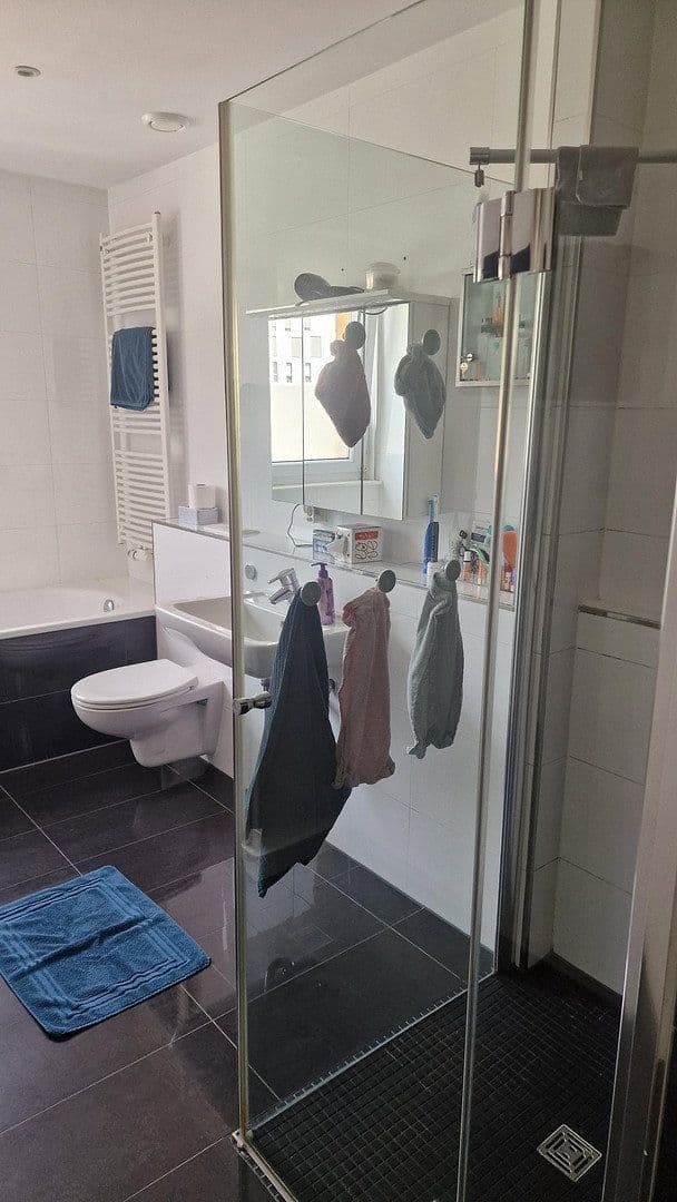 Prodej domu 143 m², pozemek 225 m², Rösrath, Severní Porýní-Vestfálsko Prodej domu 143 m², pozemek 225 m², Rösrath, Severní Porýní-Vestfálsko