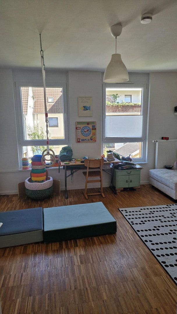 Prodej domu 143 m², pozemek 225 m², Rösrath, Severní Porýní-Vestfálsko Prodej domu 143 m², pozemek 225 m², Rösrath, Severní Porýní-Vestfálsko