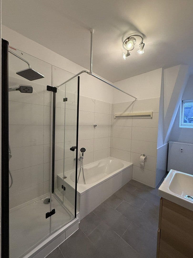 Pronájem bytu 3+1 77 m², Bad Nauheim, Hessen Pronájem bytu 3+1 77 m², Bad Nauheim, Hessen