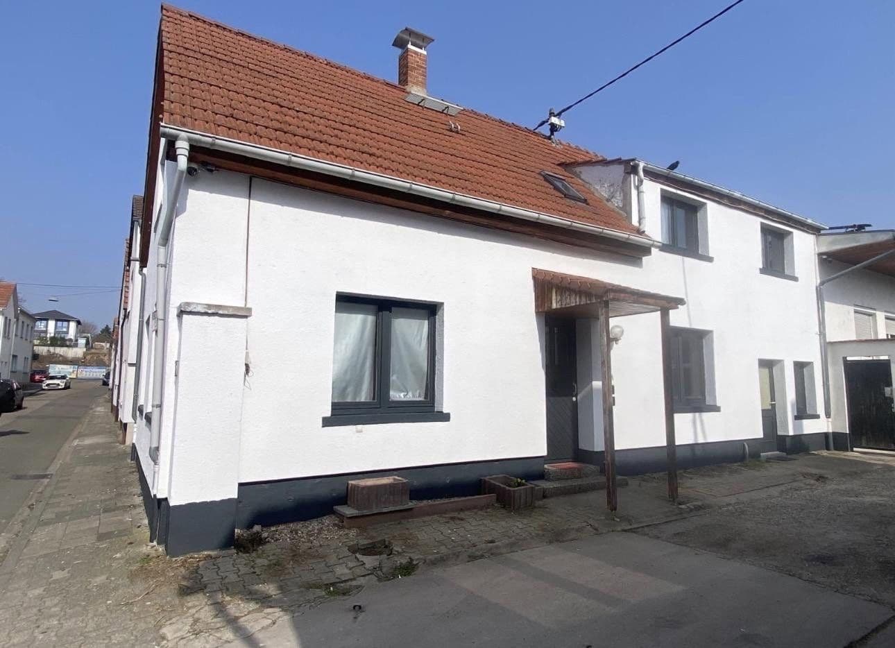 Prodej domu 130 m², pozemek 10 m², Zum Hofstück 16, Worms, Porýní-Falc Prodej domu 130 m², pozemek 10 m², Zum Hofstück 16, Worms, Porýní-Falc