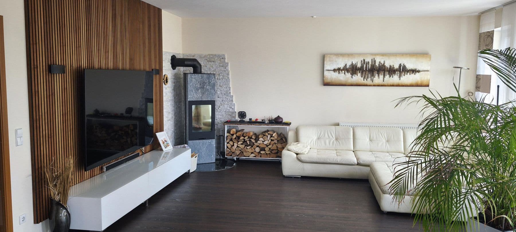 Prodej domu 215 m², pozemek 516 m², Neuenstadt am Kocher, Bádensko-Württembersko Prodej domu 215 m², pozemek 516 m², Neuenstadt am Kocher, Bádensko-Württembersko