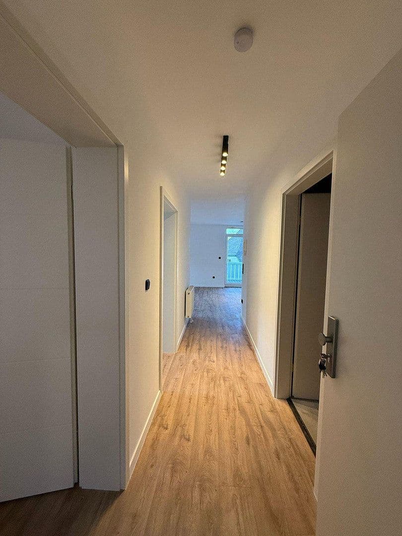 Pronájem bytu 3+1 78 m², Theaterstraße 1, Hof, Bavorsko Pronájem bytu 3+1 78 m², Theaterstraße 1, Hof, Bavorsko