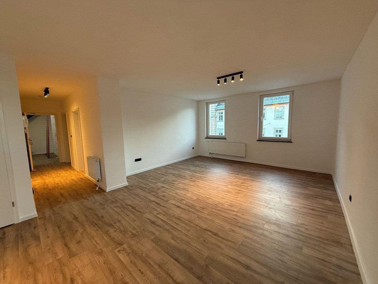 Pronájem bytu 3+1 78 m², Theaterstraße 1, Hof, Bavorsko Pronájem bytu 3+1 78 m², Theaterstraße 1, Hof, Bavorsko