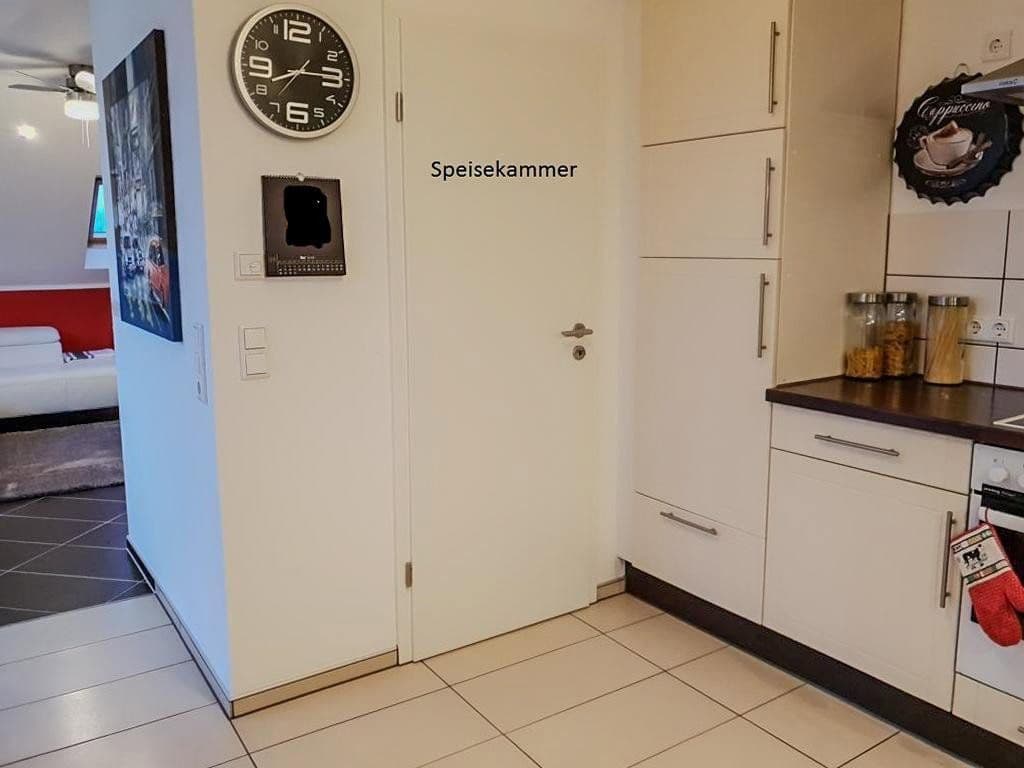 Pronájem bytu 4+1 101 m², Raiffeisenstr. 13, Dormitz, Bavorsko Pronájem bytu 4+1 101 m², Raiffeisenstr. 13, Dormitz, Bavorsko