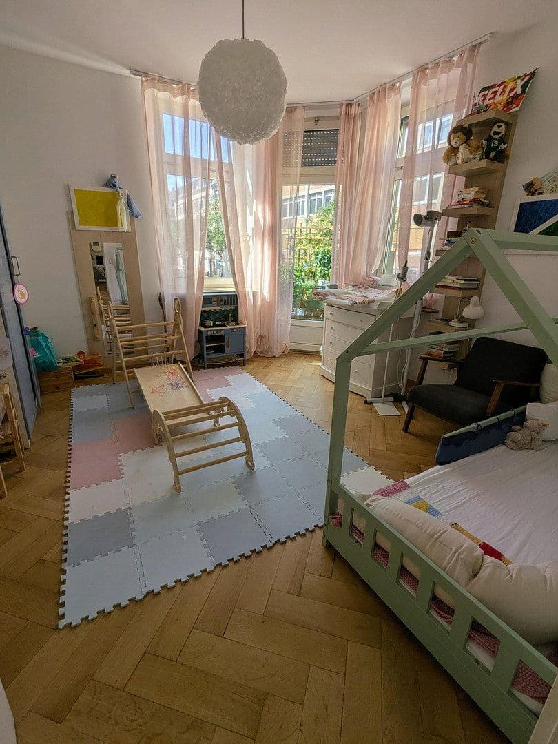 Prodej bytu 5+1 123 m², Lange Rötterstr. 24, Mannheim, Bádensko-Württembersko Prodej bytu 5+1 123 m², Lange Rötterstr. 24, Mannheim, Bádensko-Württembersko