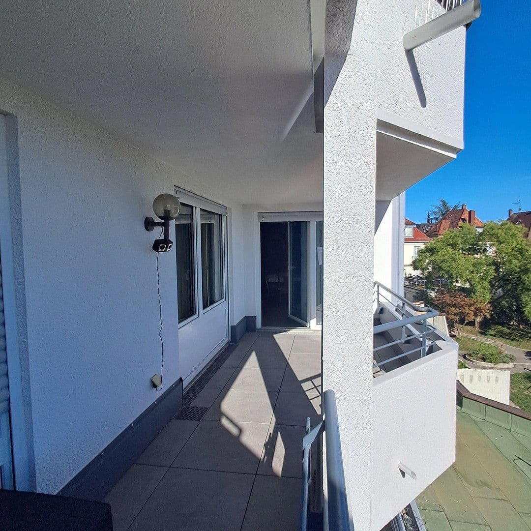 Prodej bytu 4+kk 117 m², Stuttgart, Bádensko-Württembersko Prodej bytu 4+kk 117 m², Stuttgart, Bádensko-Württembersko