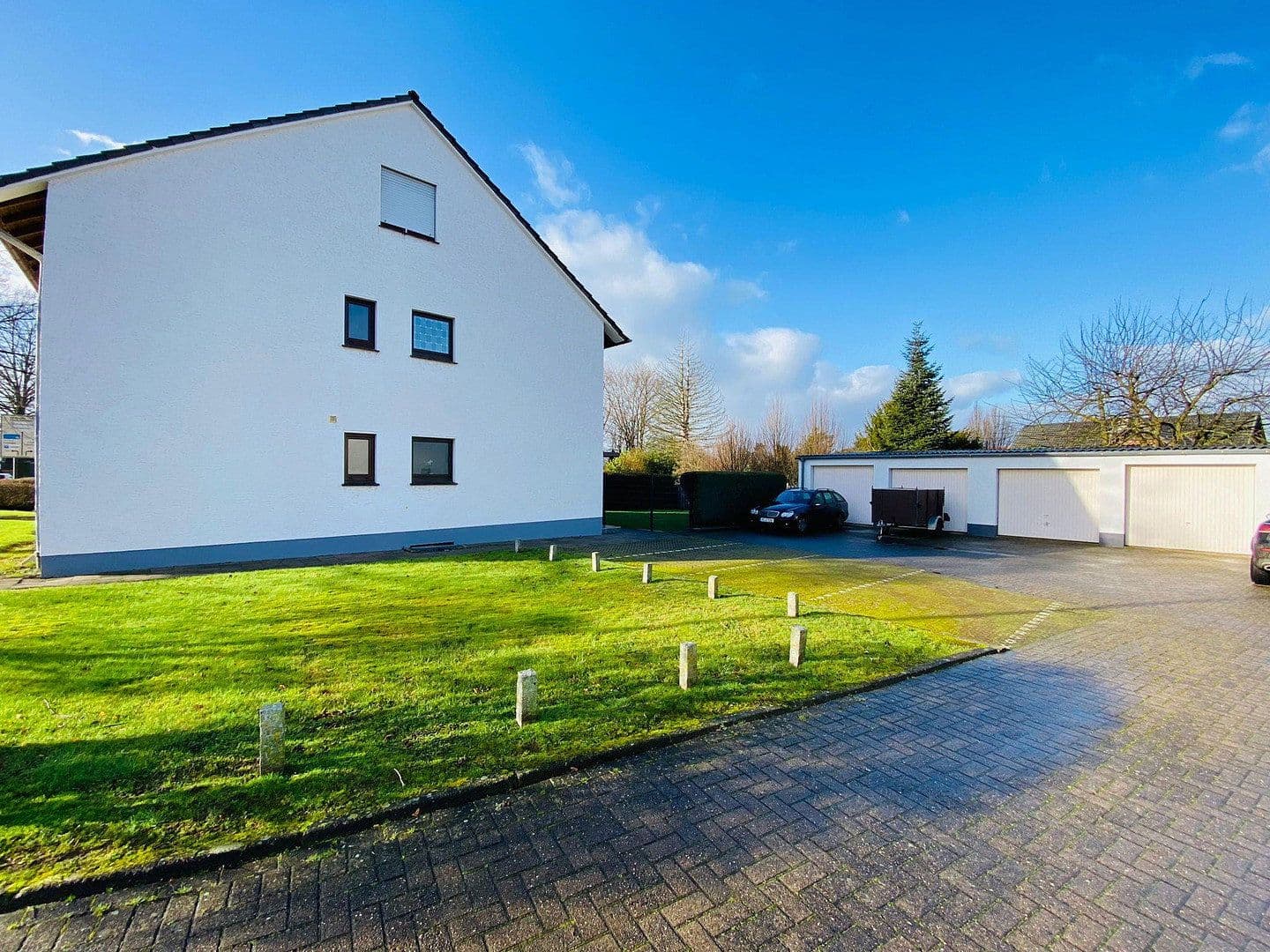 Prodej domu 270 m², pozemek 1.024 m², Lübbecke, Severní Porýní-Vestfálsko Prodej domu 270 m², pozemek 1.024 m², Lübbecke, Severní Porýní-Vestfálsko