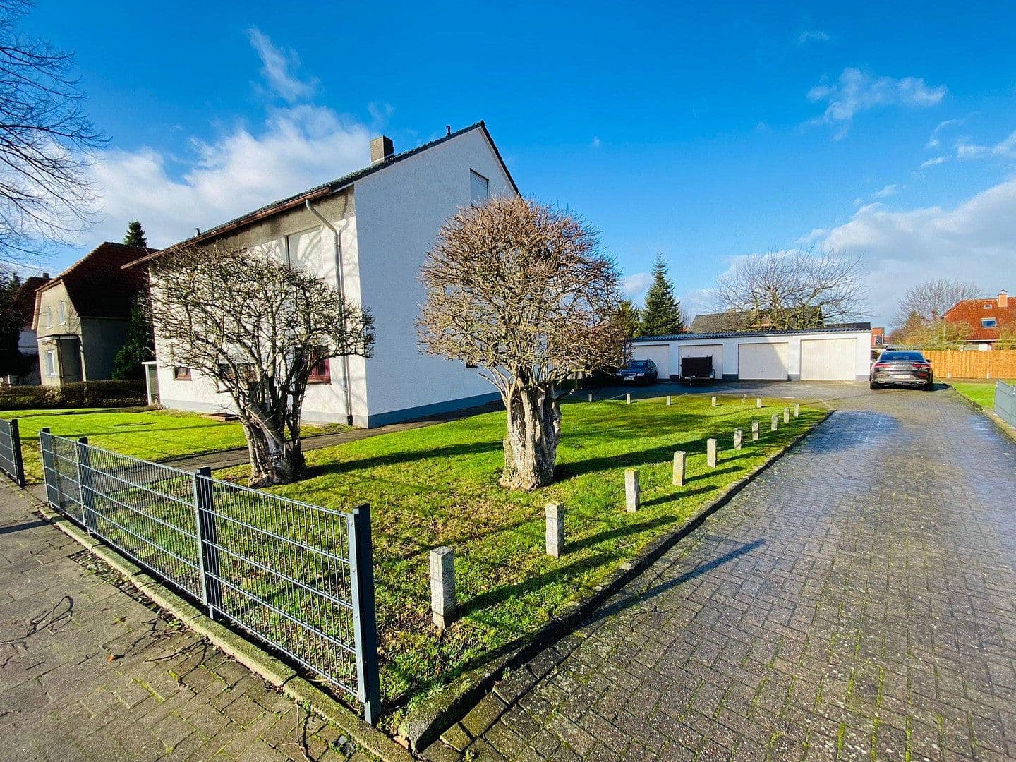 Prodej domu 270 m², pozemek 1.024 m², Lübbecke, Severní Porýní-Vestfálsko Prodej domu 270 m², pozemek 1.024 m², Lübbecke, Severní Porýní-Vestfálsko