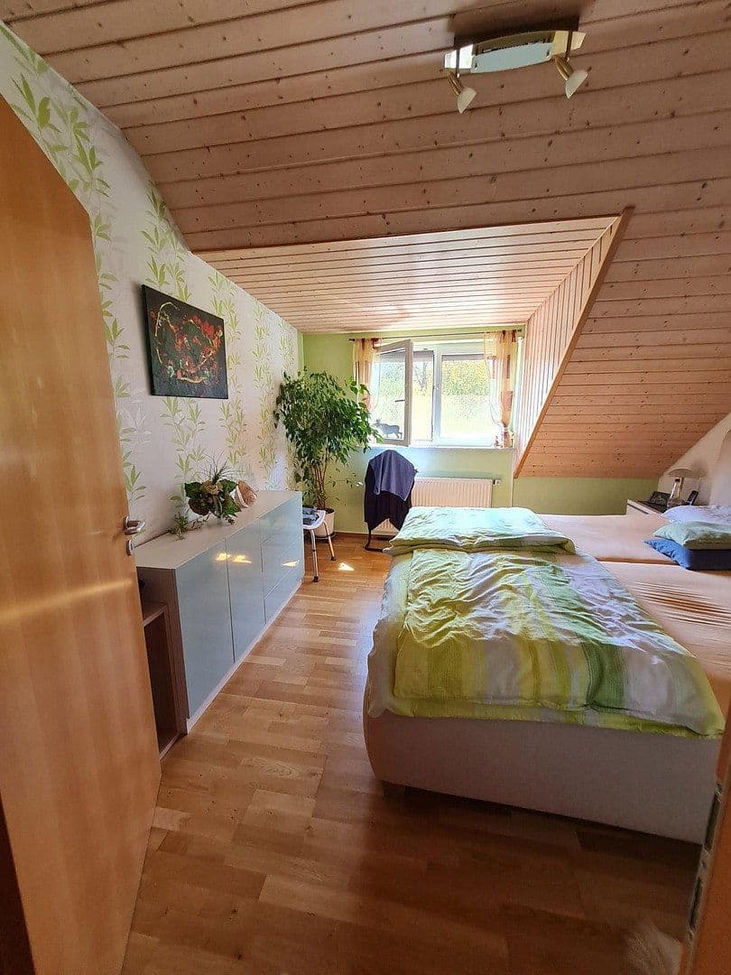 Prodej domu 130 m², pozemek 276 m², Tengen, Bádensko-Württembersko Prodej domu 130 m², pozemek 276 m², Tengen, Bádensko-Württembersko